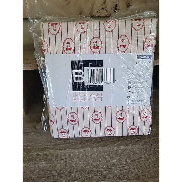 The Big One Extra Soft Sheet Set Size Twin XL Red Cherries Cherry 3 Piece Set - Picture 2 of 5